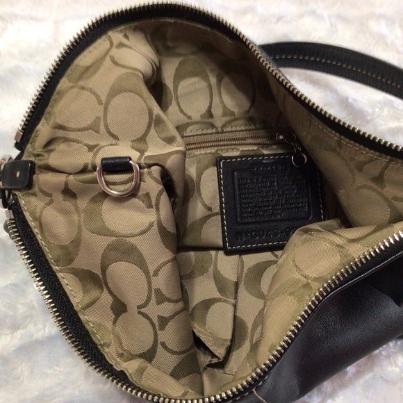 Coach Black Shoulder Bag - Picture 11 of 11